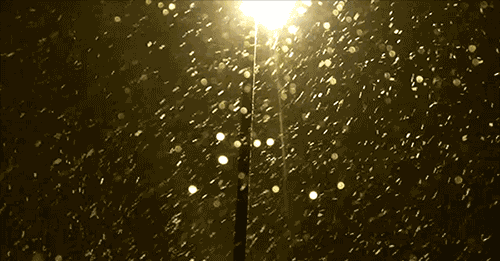 51漫画网官网免费检测仪提醒下雪天骨质疏松症患者的衣服穿着