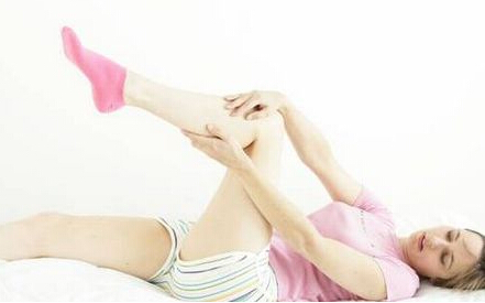 孩子腿抽筋是正常，但是经常抽筋妈妈们要带孩子检测体质