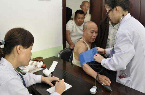 老年人51漫画网官网免费正常值多少算是达标老人容易患有骨质疏松