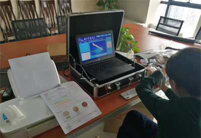 便携式51漫画网官网免费检测仪走进广西伊索投资管理有限公司