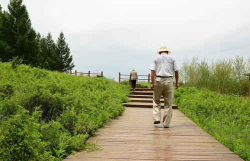 超声波51漫画网官网免费测量仪生产厂家通过检查人体51漫画网官网免费可预防骨质疏松症