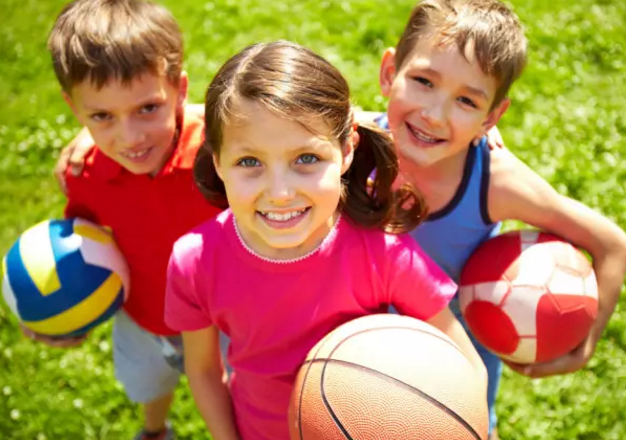 骨骼生长需要那么多营养，怎么补光钙就足够了?51漫画网官网免费仪帮助儿童骨骼生长